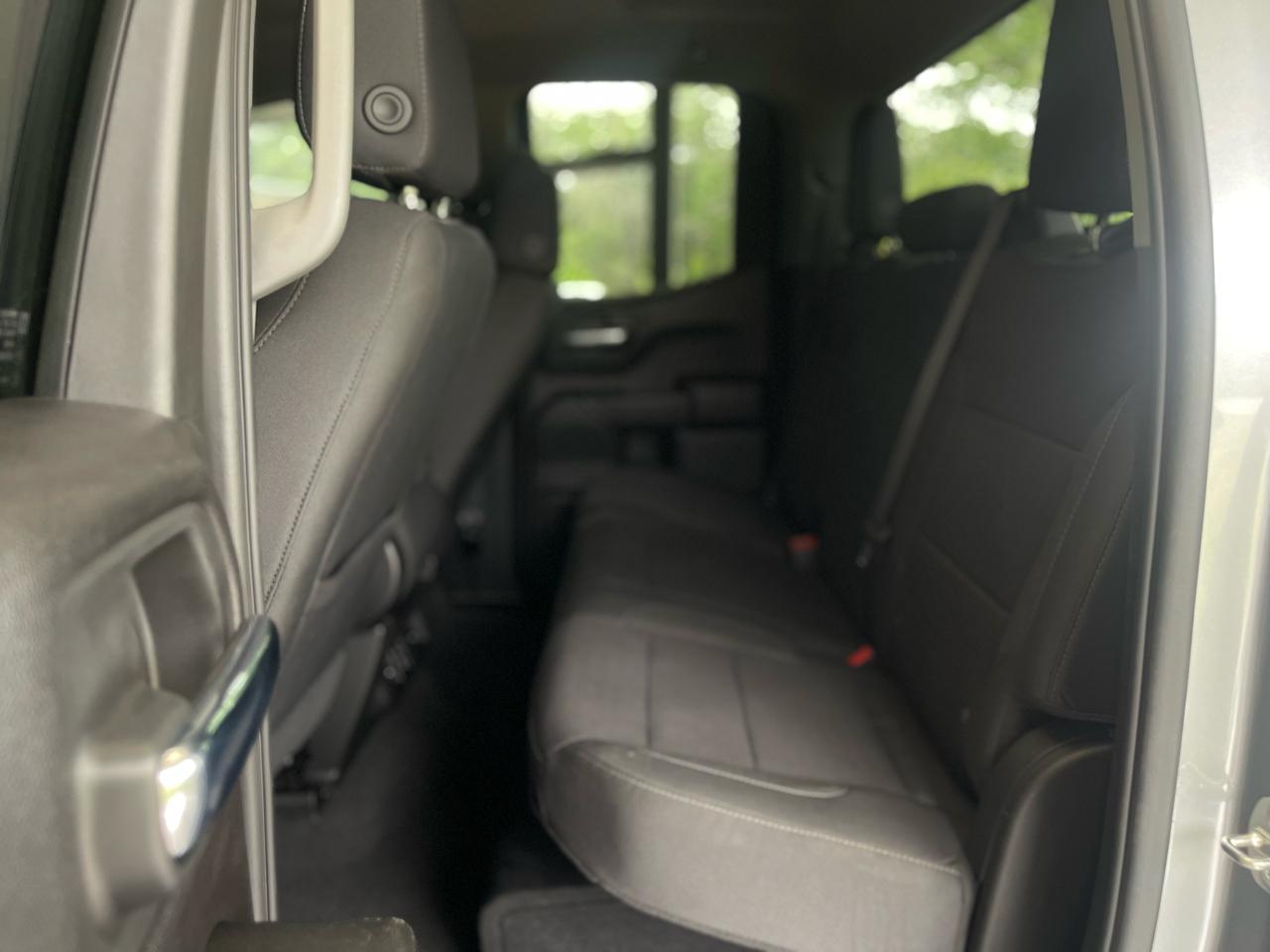 Chevrolet Silverado 1500 Custom Double Cab 4WD 2024