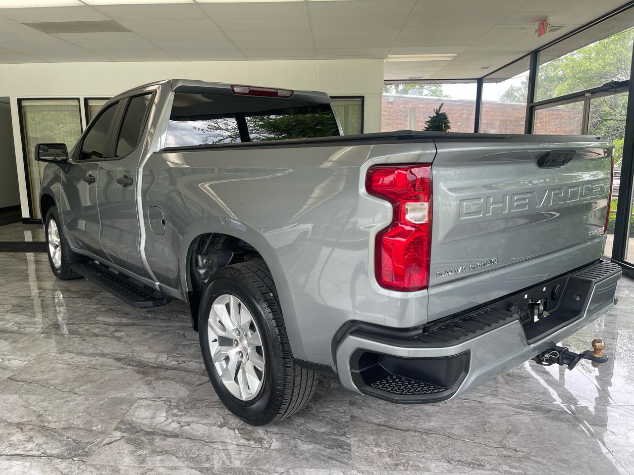 Chevrolet Silverado 1500 Custom Double Cab 4WD 2024