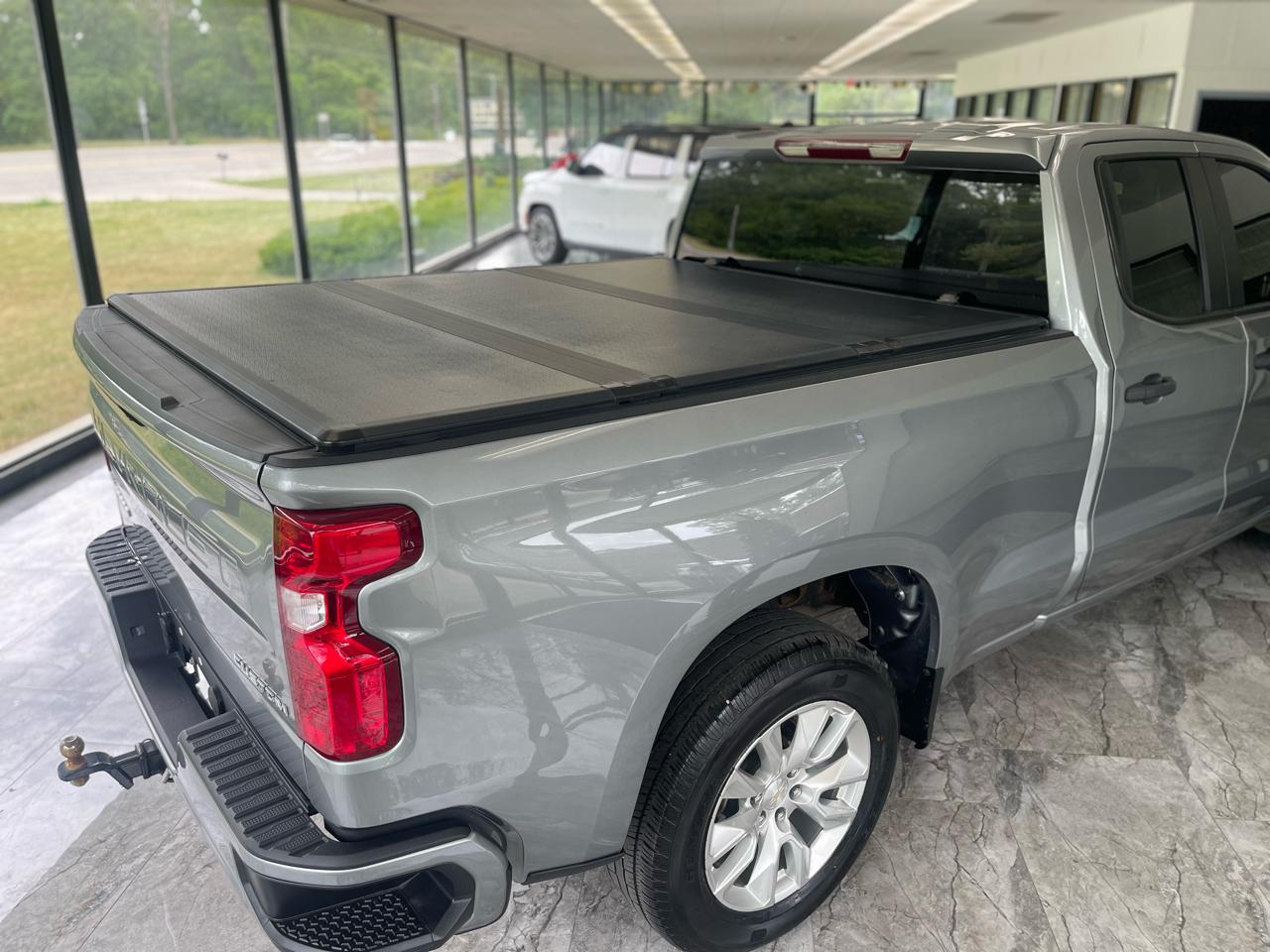 Chevrolet Silverado 1500 Custom Double Cab 4WD 2024