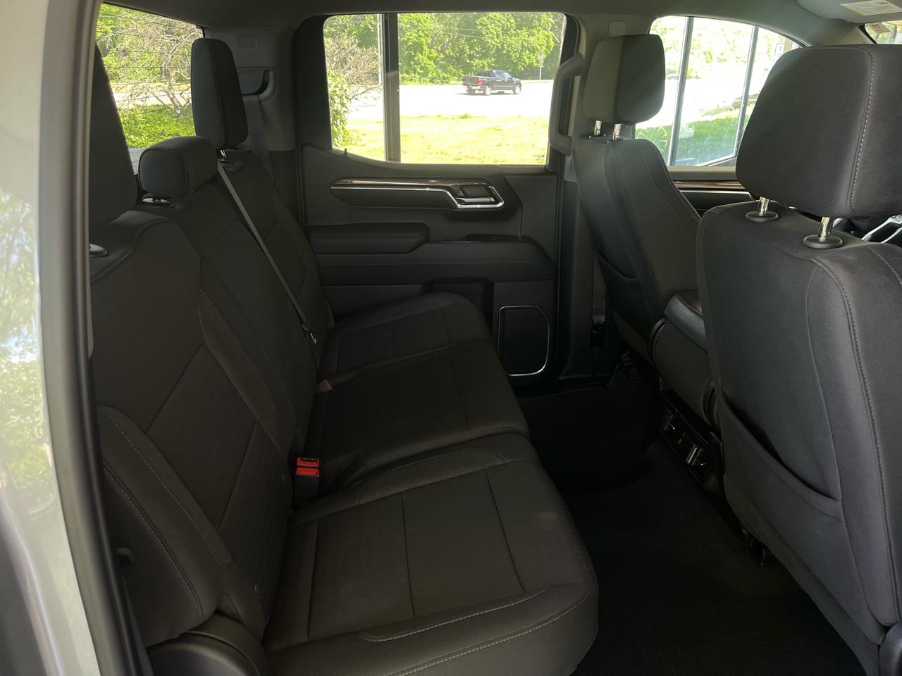 Chevrolet Silverado 1500 RST Crew Cab 4WD 2023