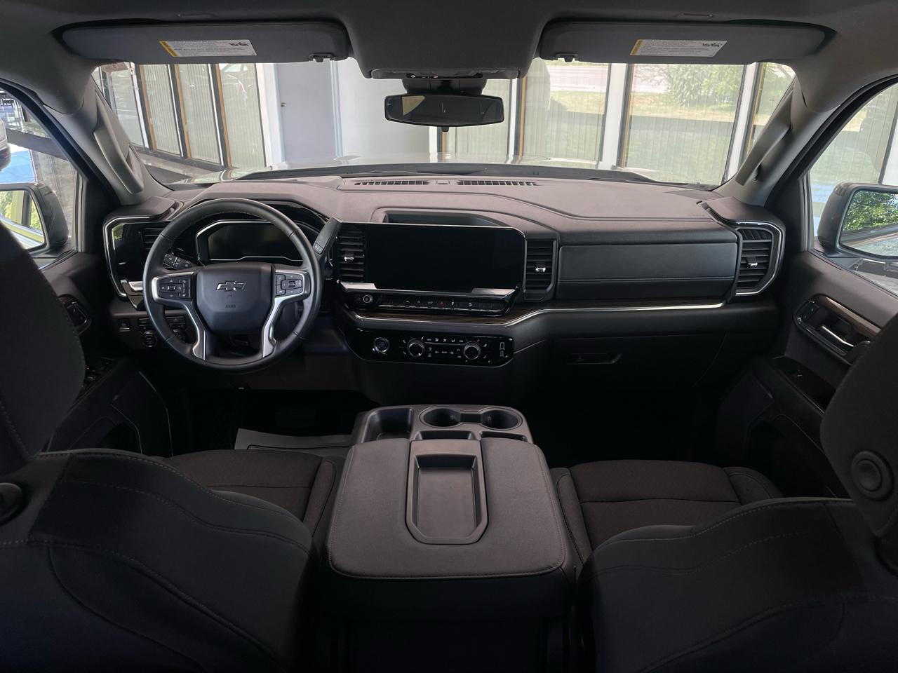 Chevrolet Silverado 1500 RST Crew Cab 4WD 2023