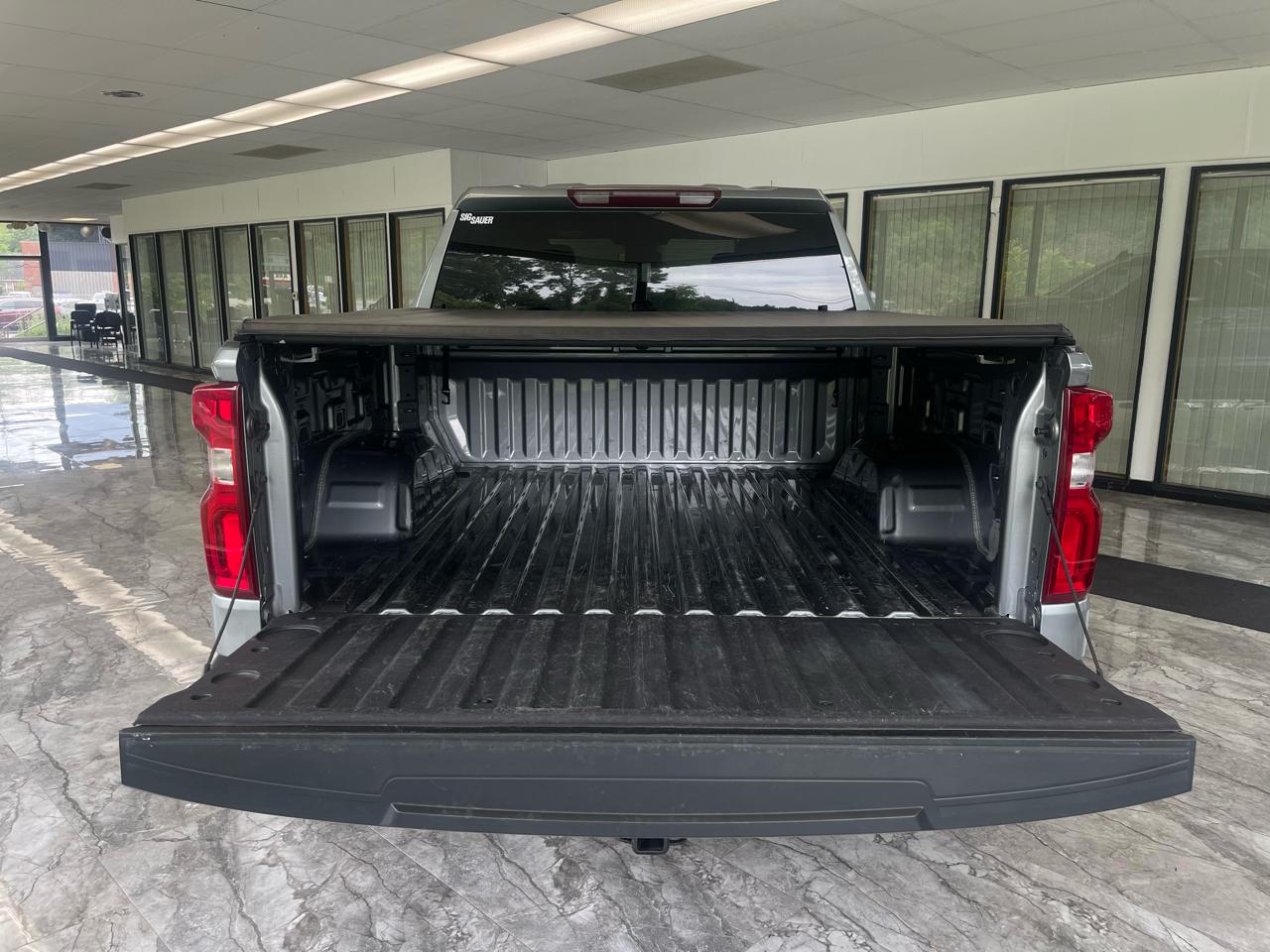Chevrolet Silverado 1500 RST Crew Cab 4WD 2023