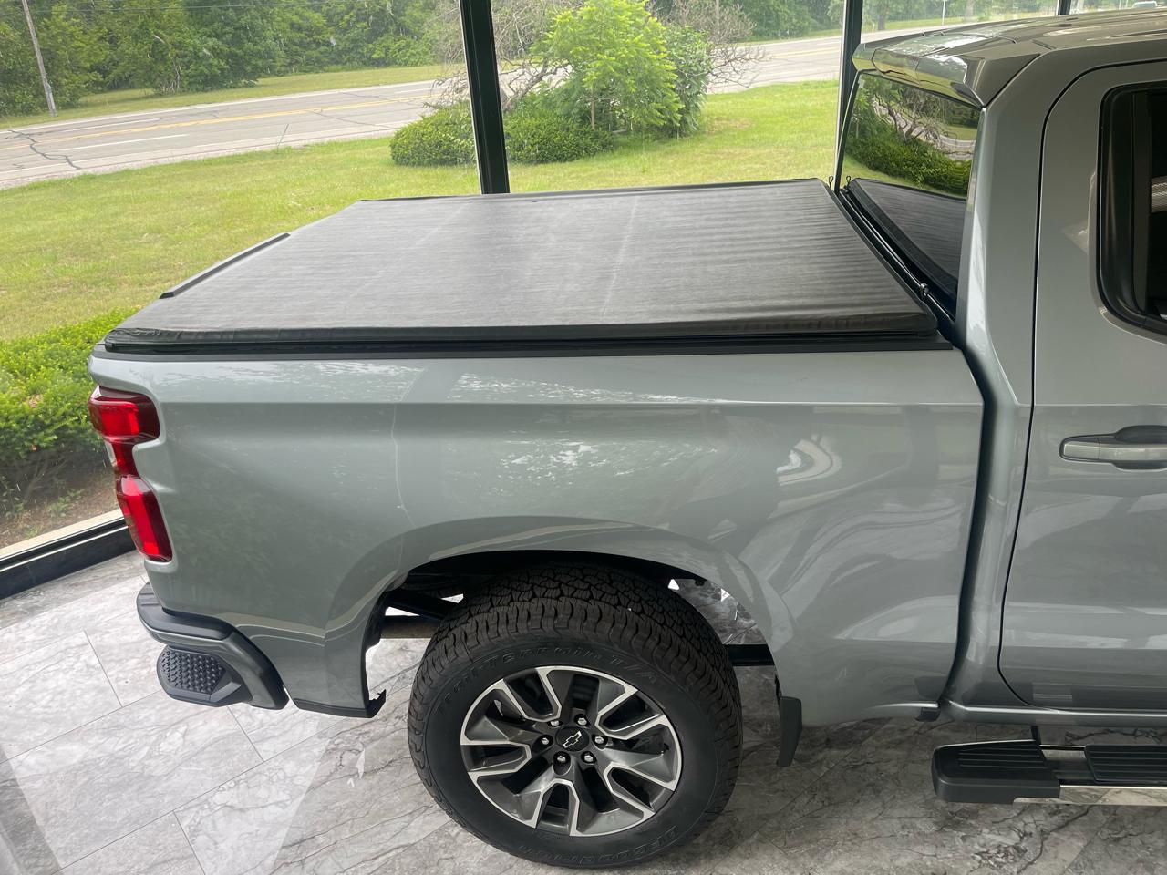 Chevrolet Silverado 1500 RST Crew Cab 4WD 2023