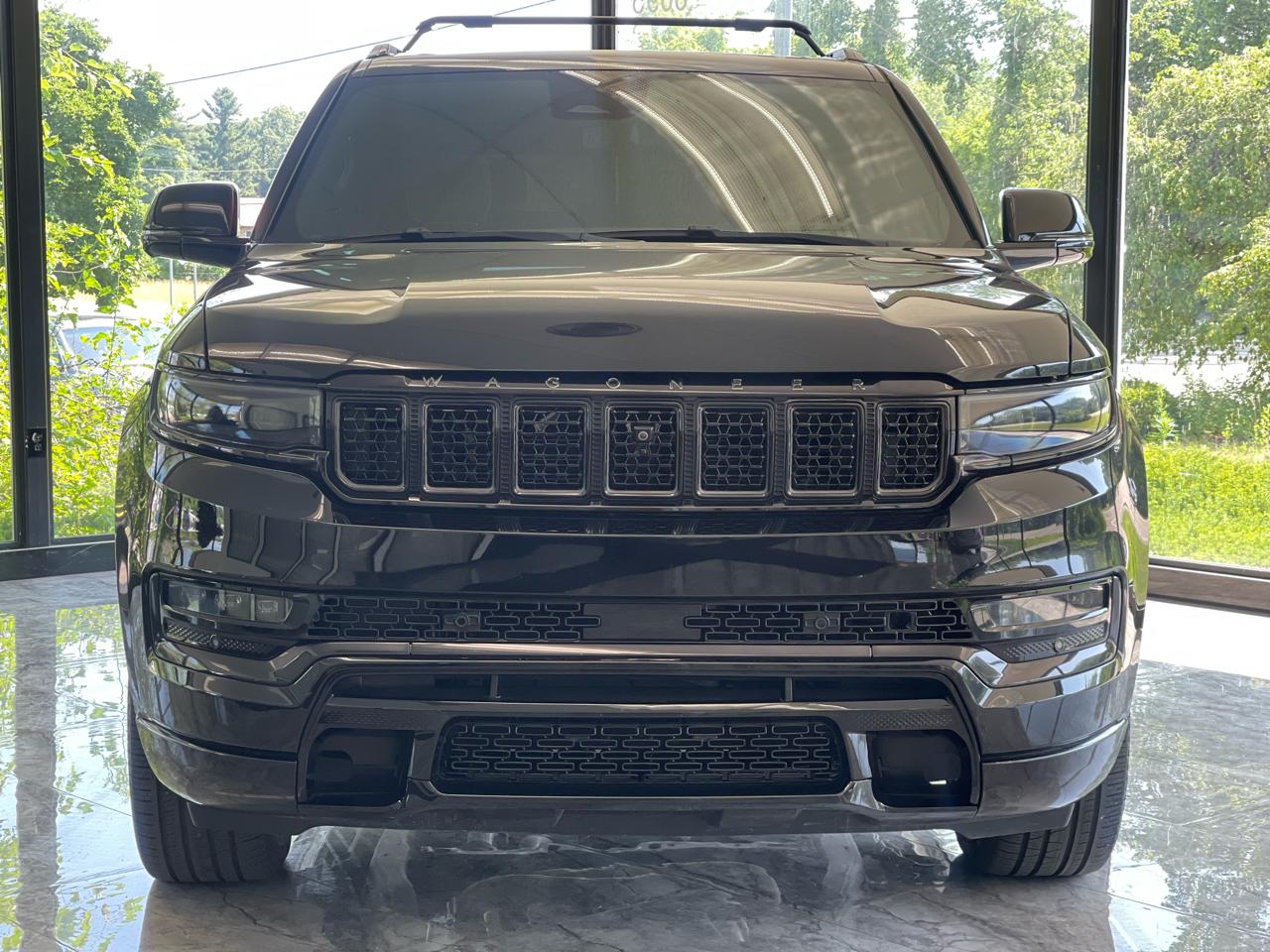 Jeep Grand Wagoneer Series II 4WD 2024