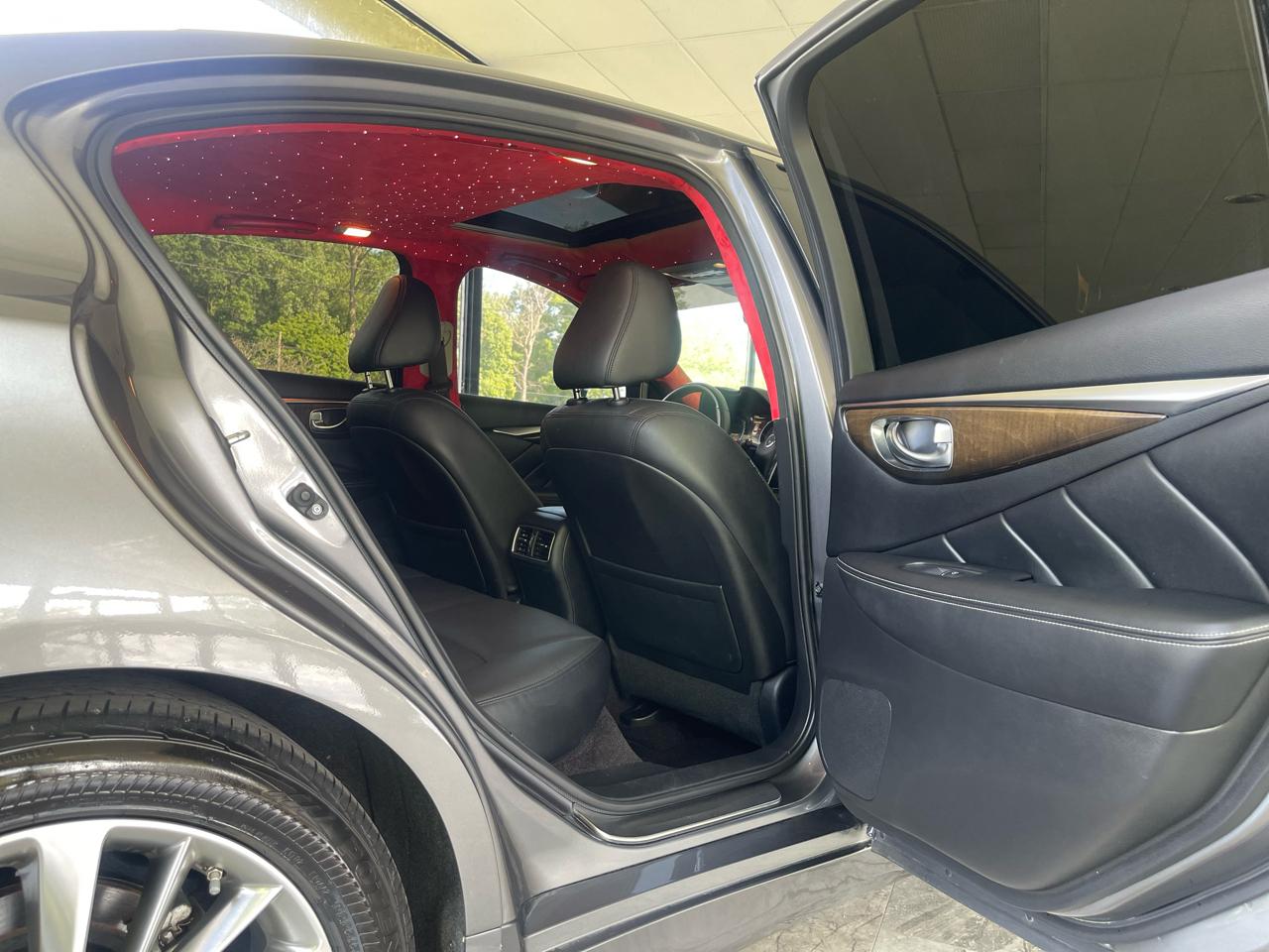 Infiniti Q50 3.0t LUXE AWD 2019