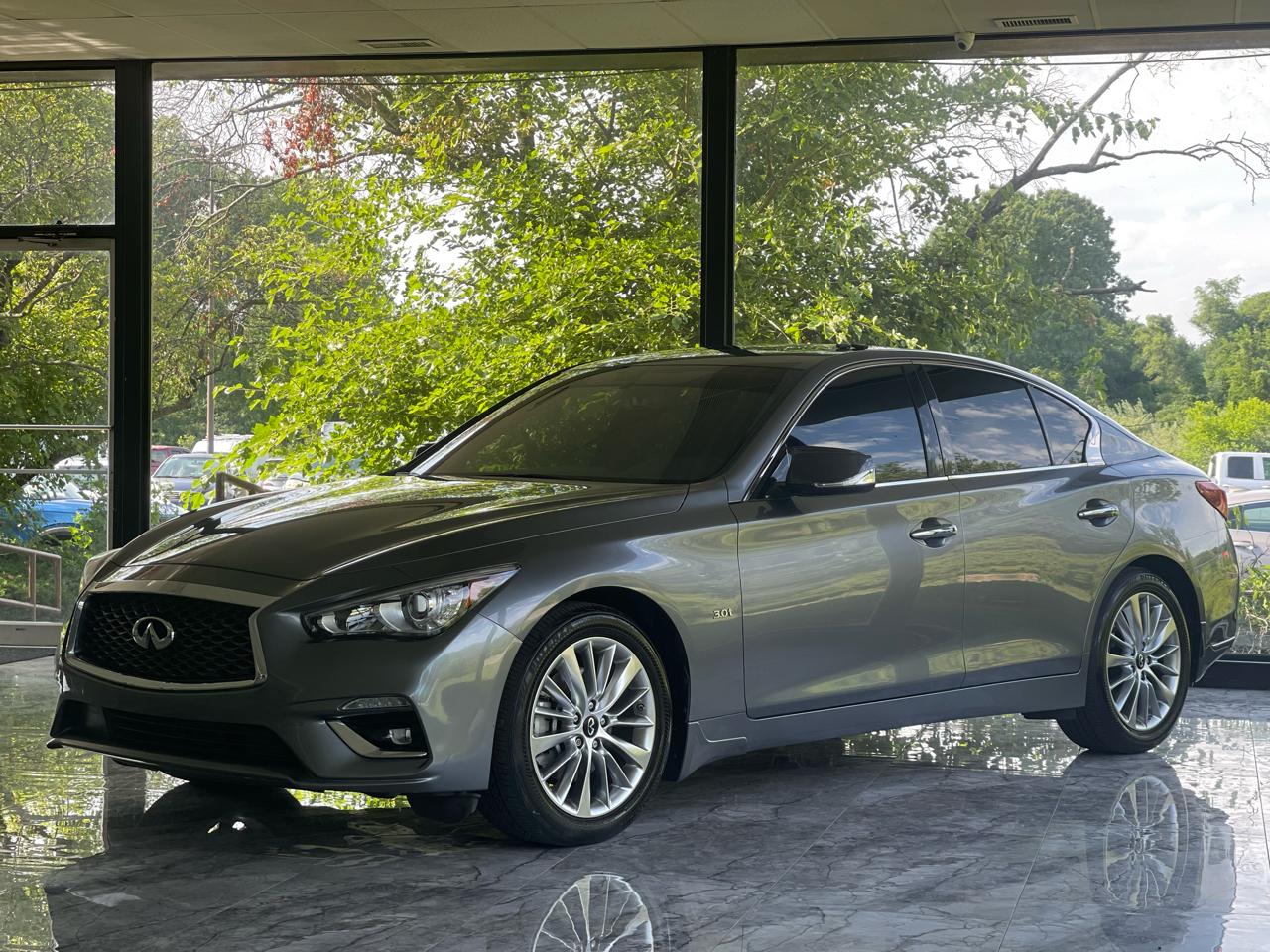 Infiniti Q50 3.0t LUXE AWD 2019