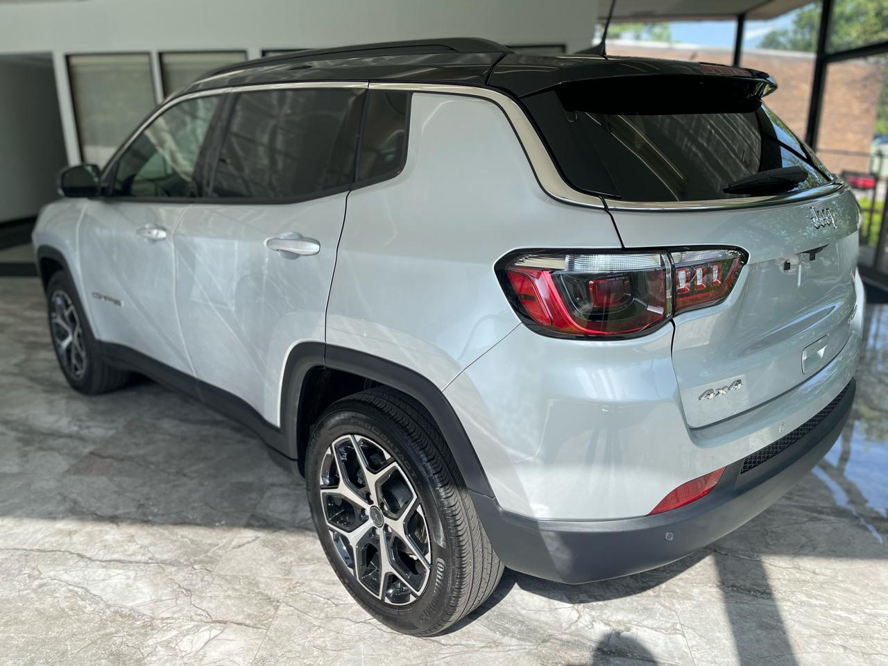 Jeep Compass Limited 2025
