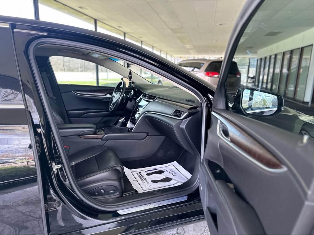 Cadillac XTS Luxury FWD 2019