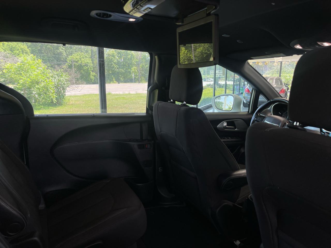 Chrysler Pacifica Touring Plus 2020