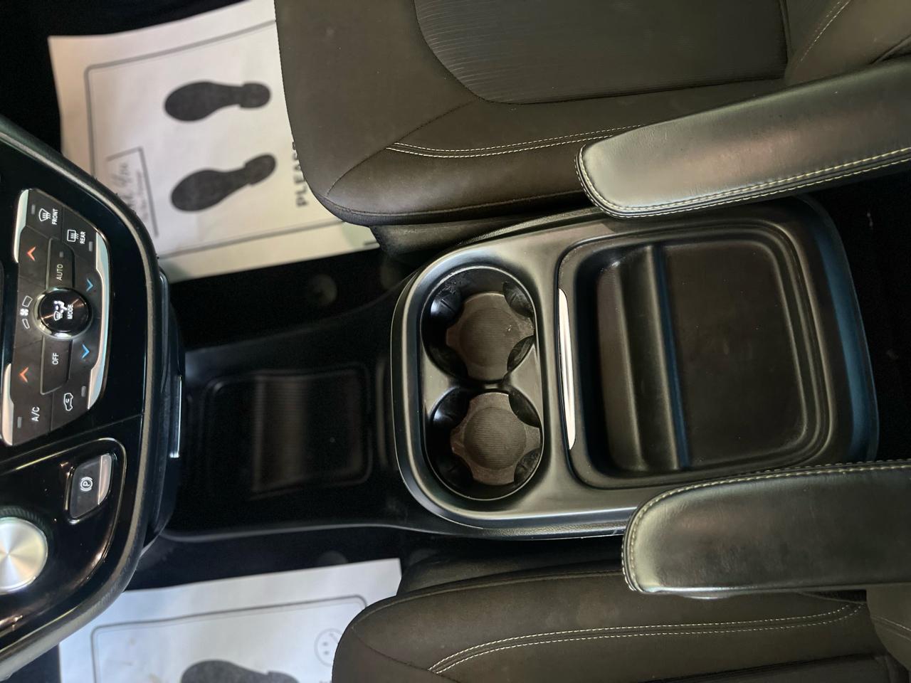 Chrysler Pacifica Touring Plus 2020