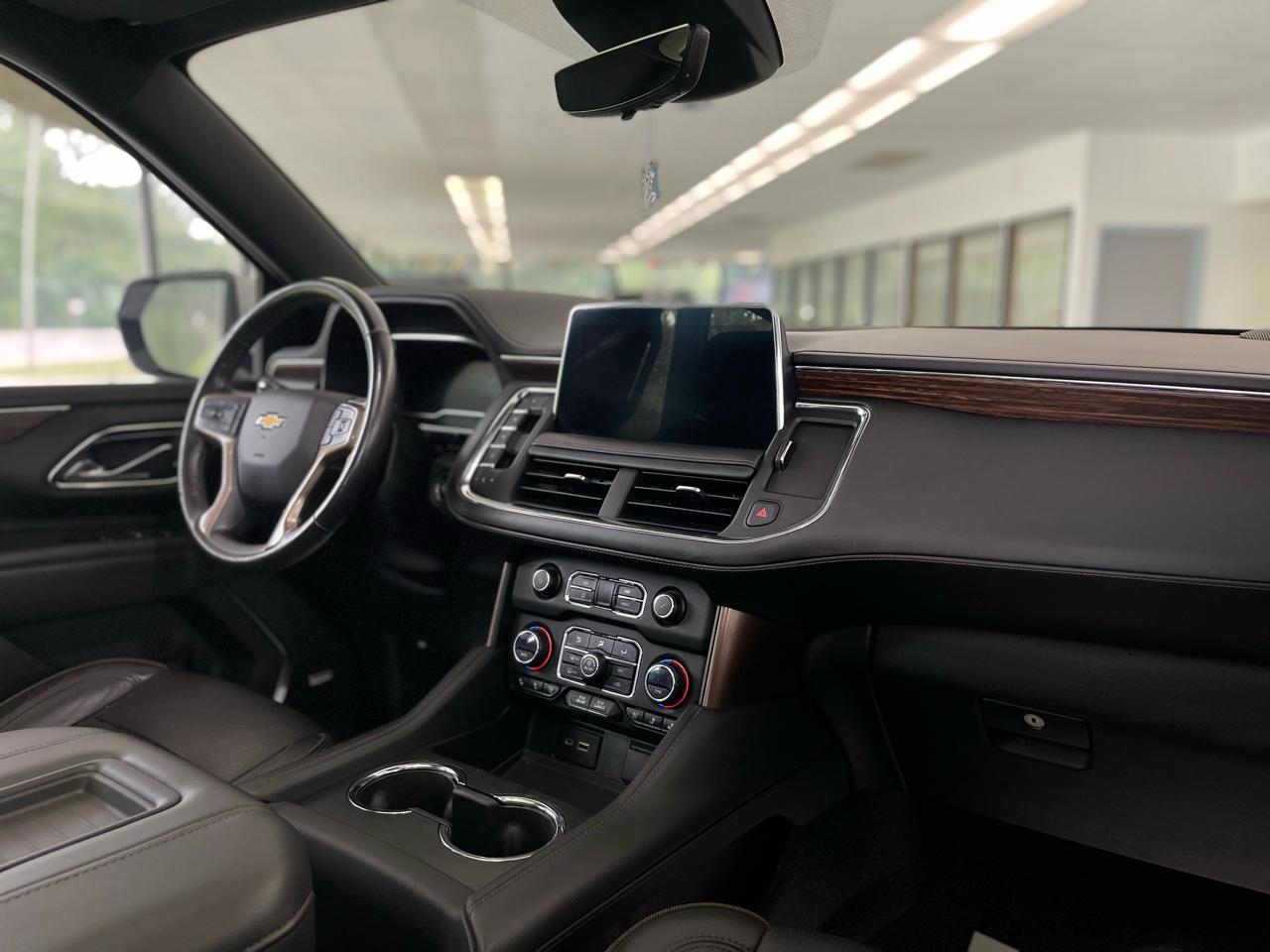 Chevrolet Tahoe High Country 4WD 2023