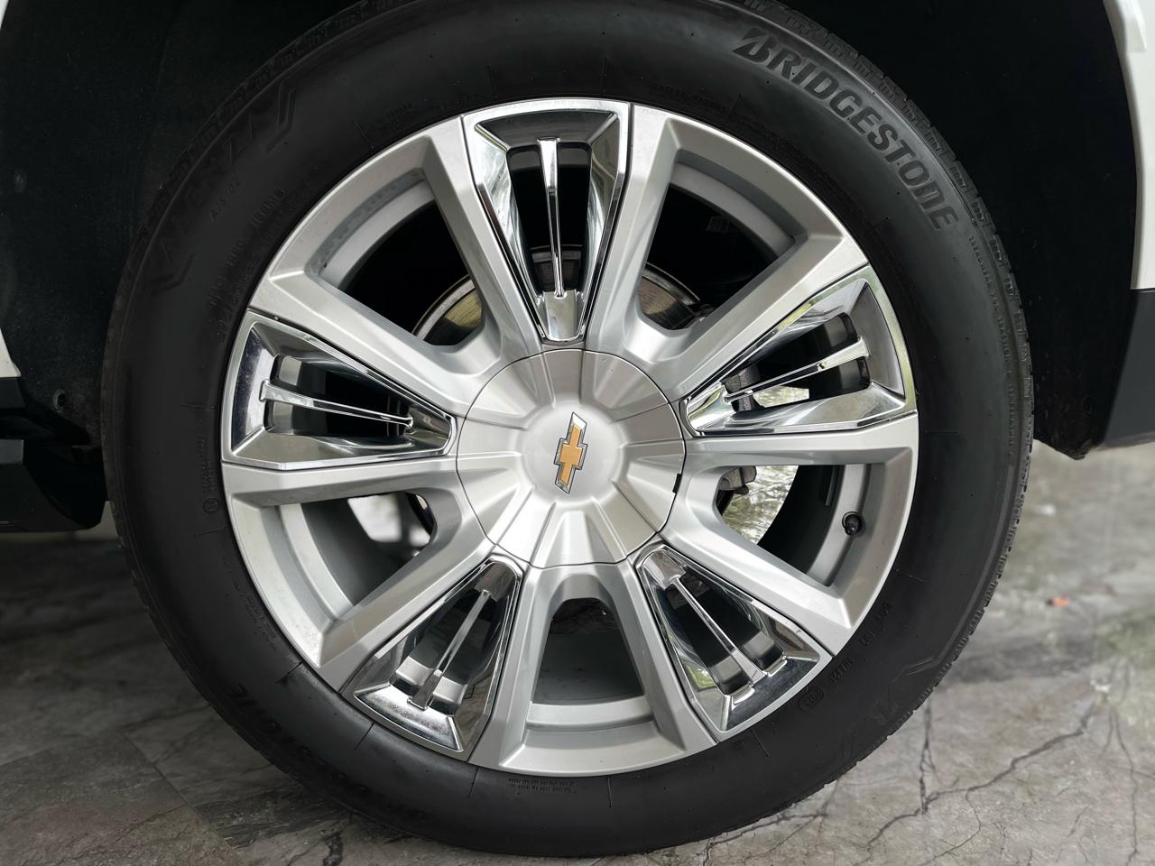 Chevrolet Tahoe High Country 4WD 2023