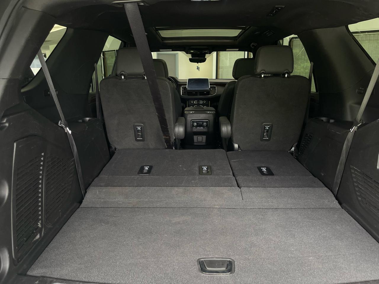 Chevrolet Tahoe High Country 4WD 2023