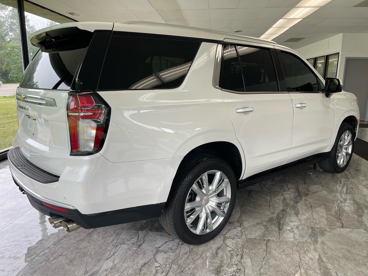 Chevrolet Tahoe High Country 4WD 2023
