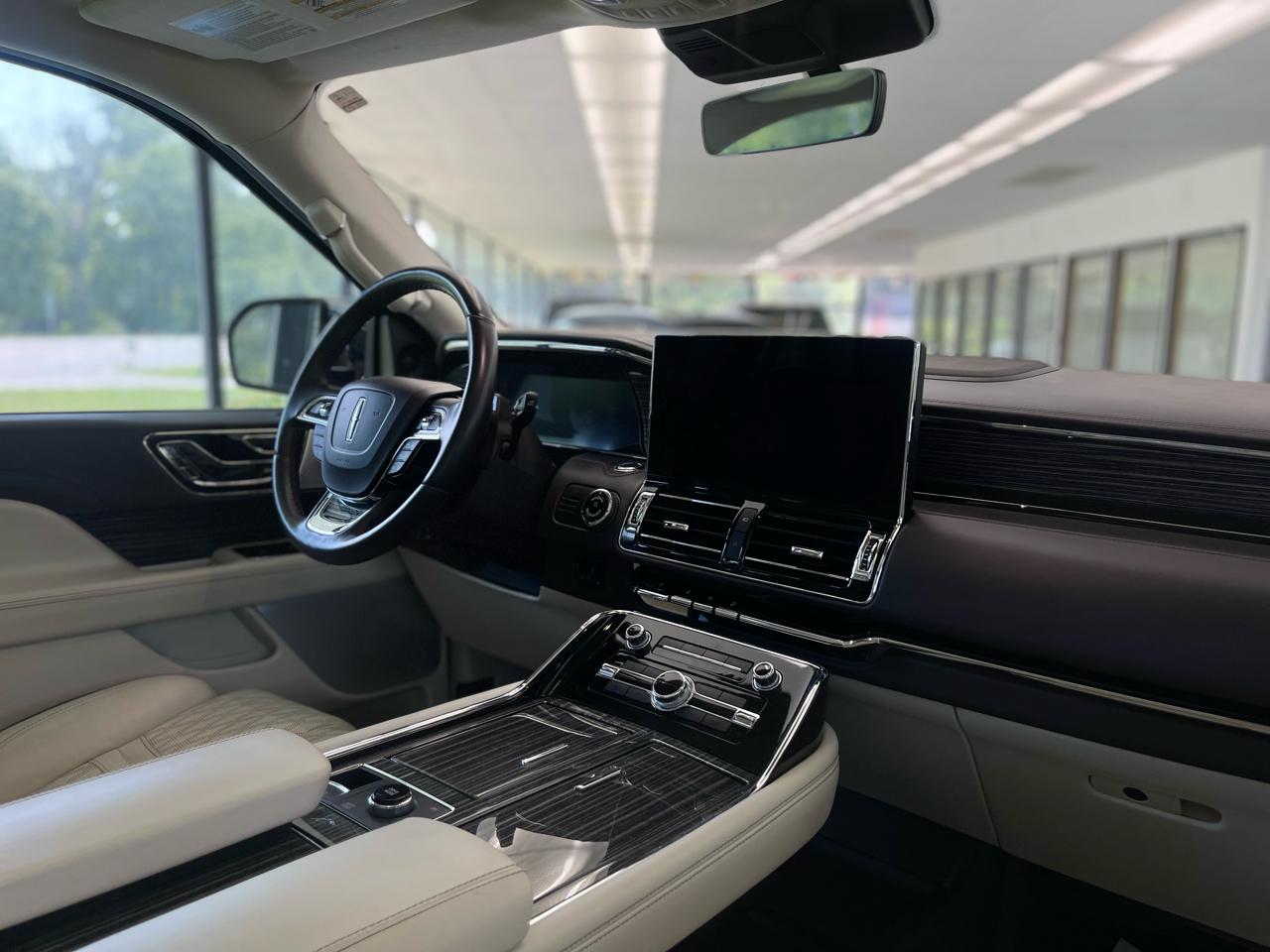Lincoln Navigator Black Label 4WD 2023
