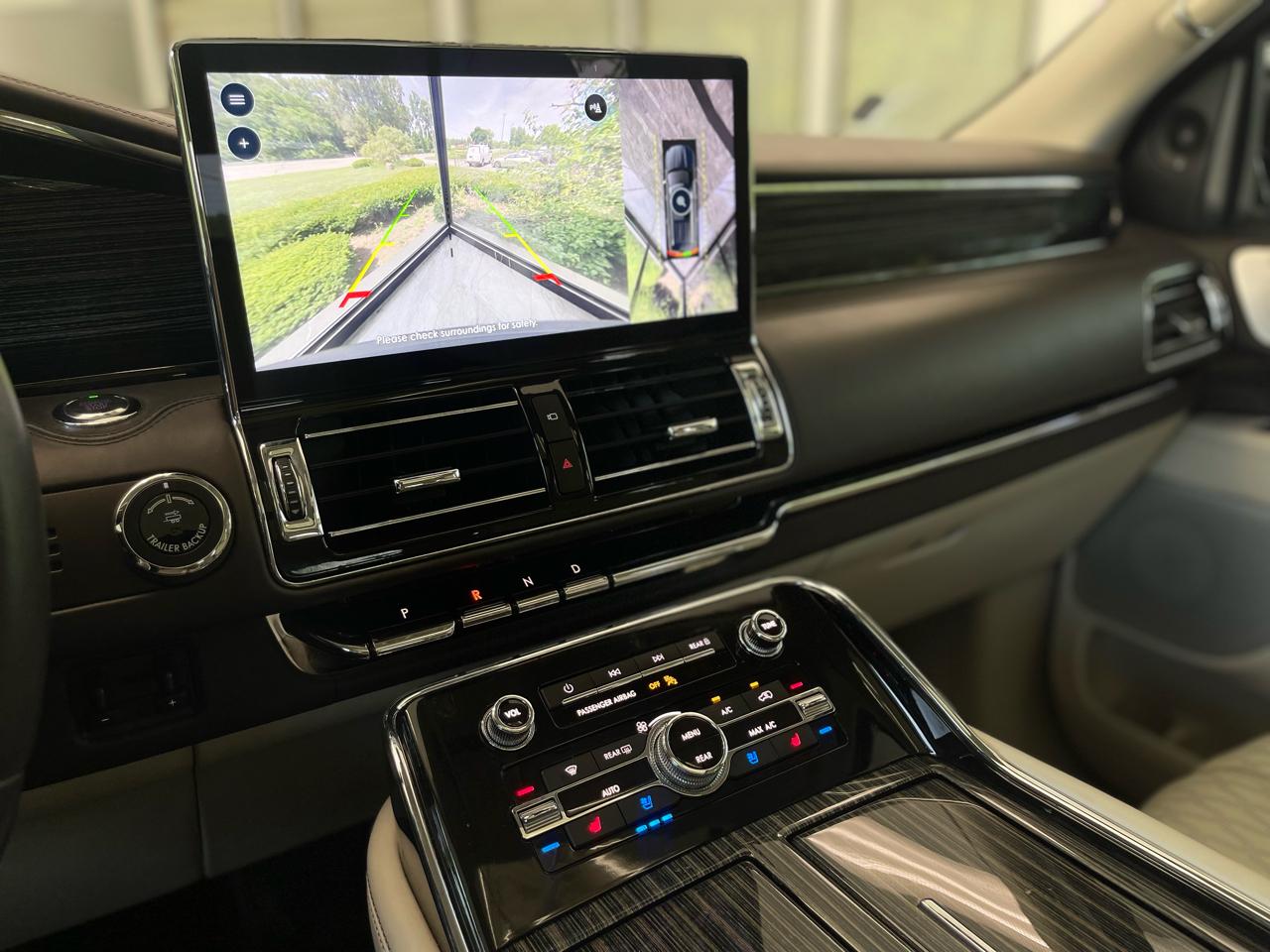 Lincoln Navigator Black Label 4WD 2023