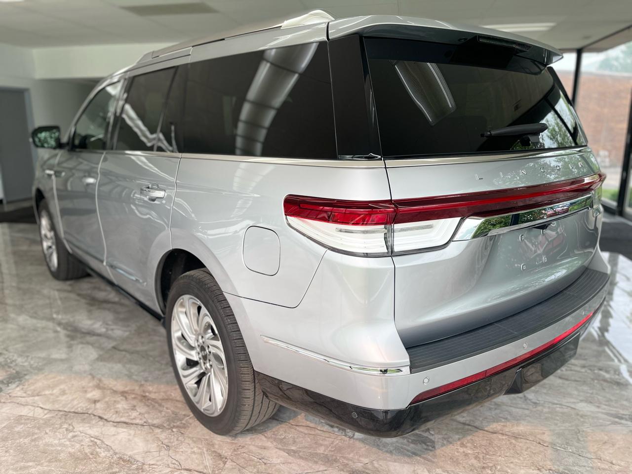 Lincoln Navigator Reserve 4WD 2022