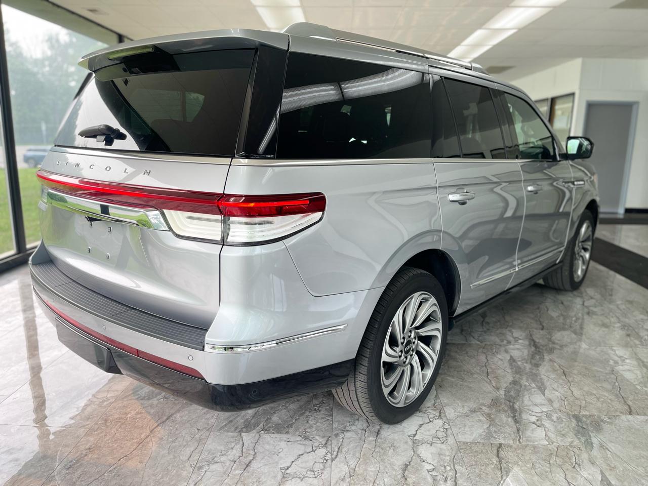 Lincoln Navigator Reserve 4WD 2022