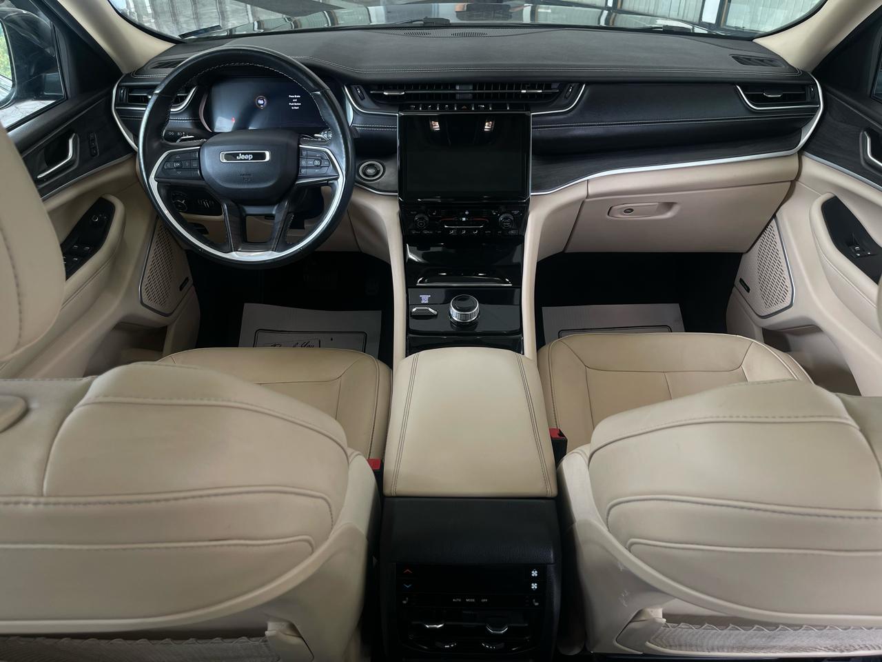 Jeep Grand Cherokee L Limited 4WD 2022