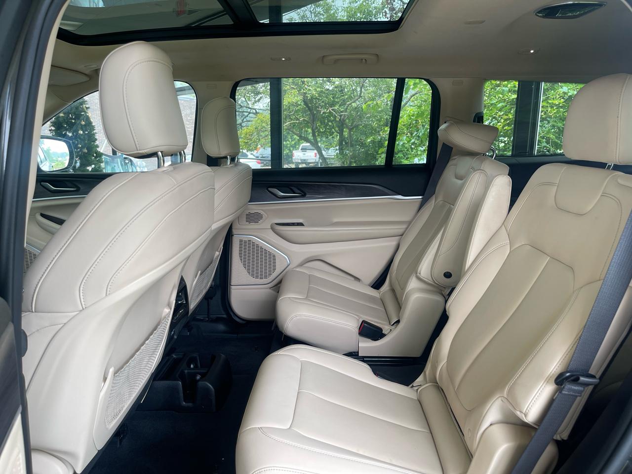 Jeep Grand Cherokee L Limited 4WD 2022
