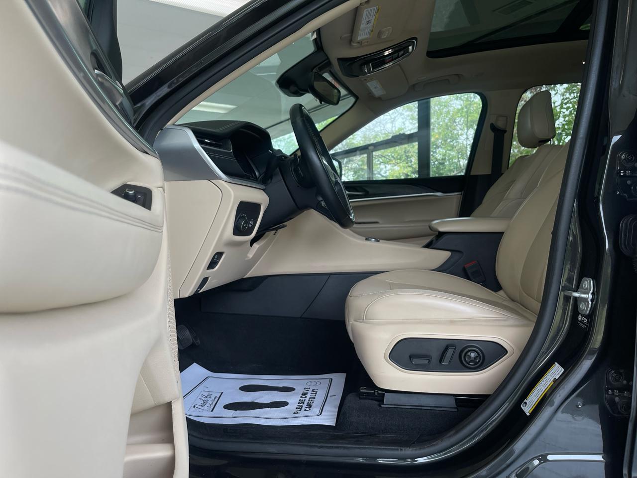 Jeep Grand Cherokee L Limited 4WD 2022