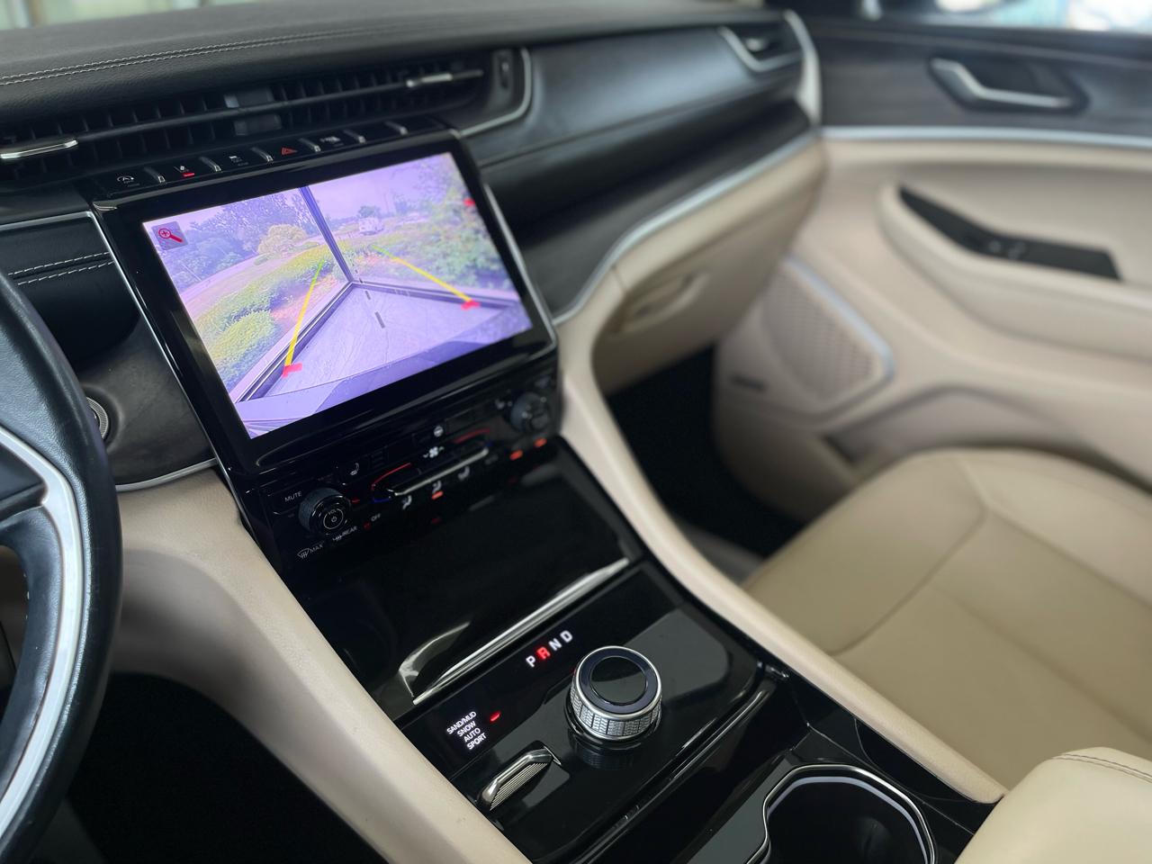 Jeep Grand Cherokee L Limited 4WD 2022