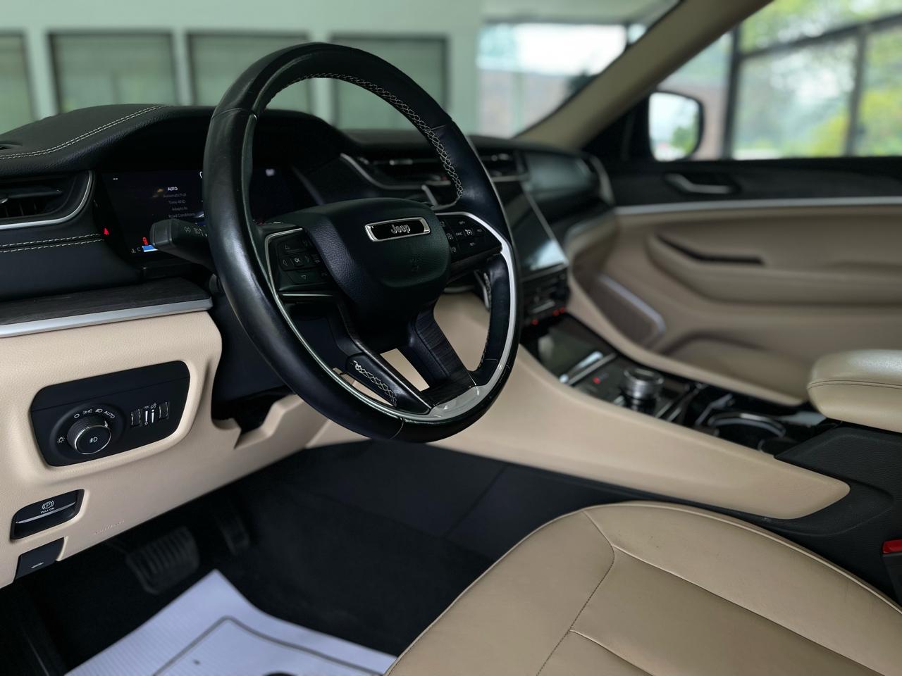 Jeep Grand Cherokee L Limited 4WD 2022