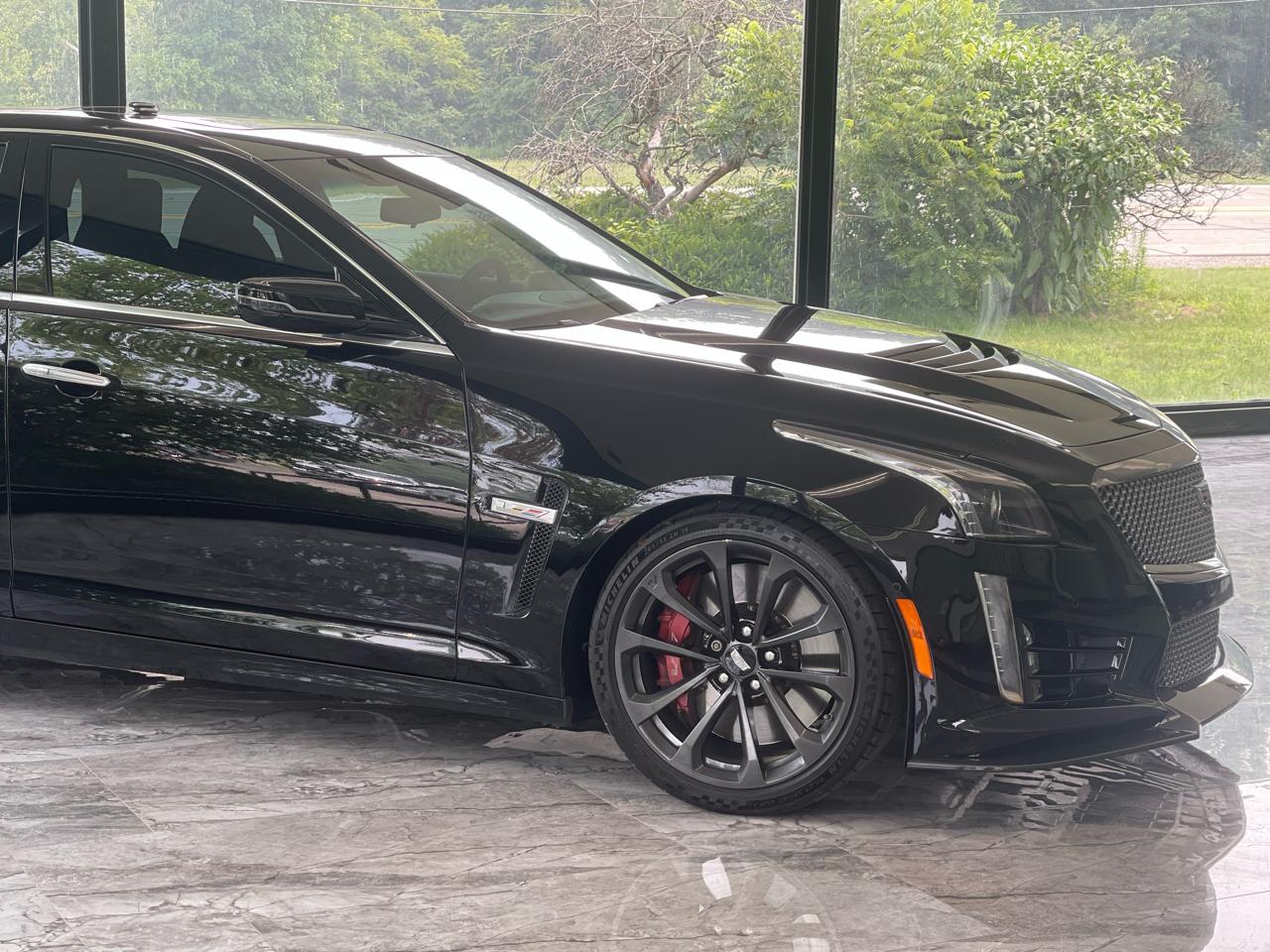 Cadillac CTS-V Base 2019