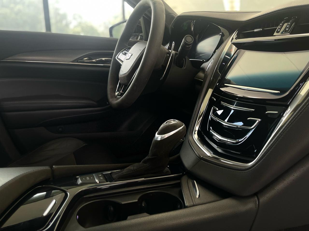 Cadillac CTS-V Base 2019