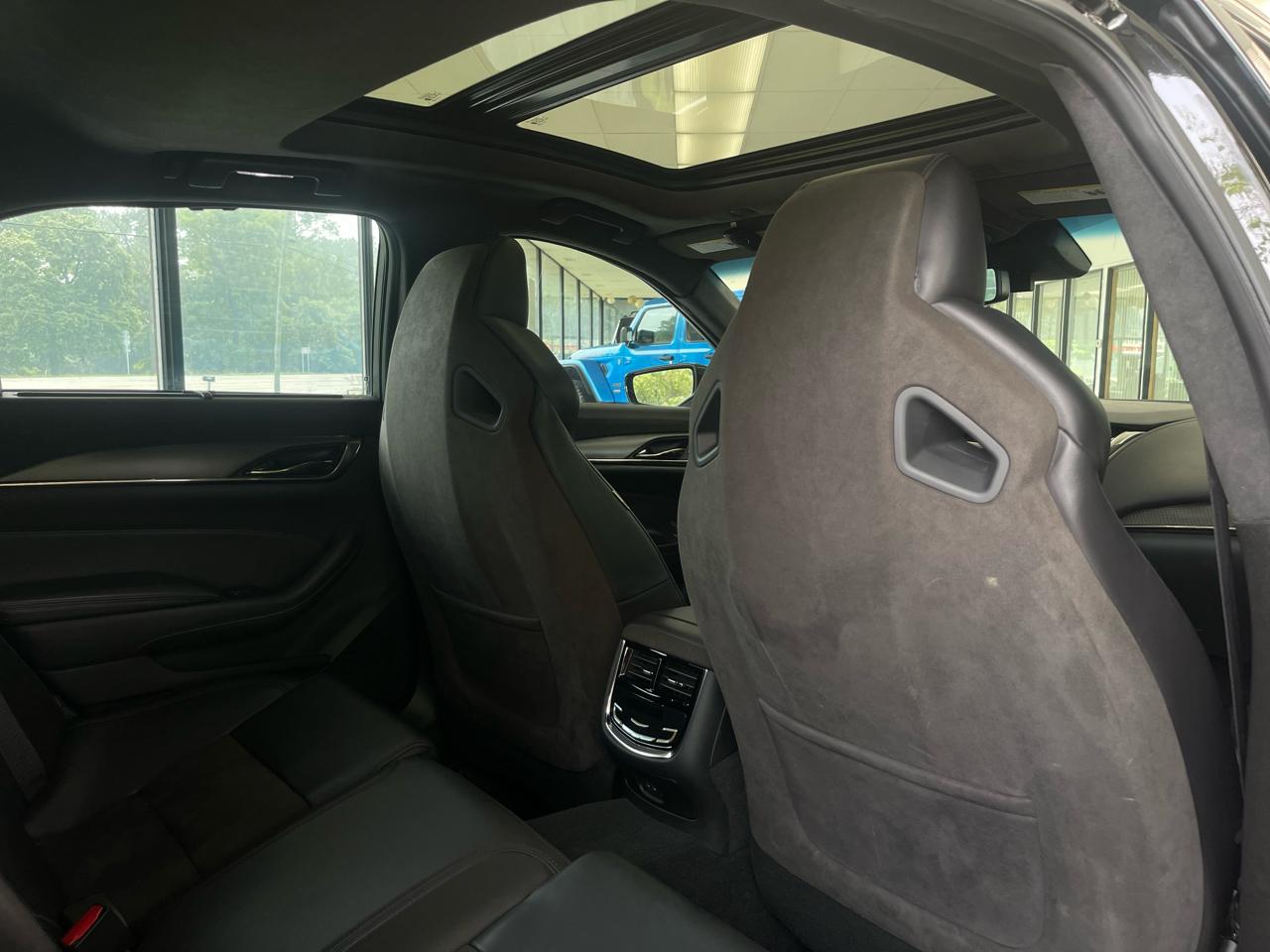 Cadillac CTS-V Base 2019
