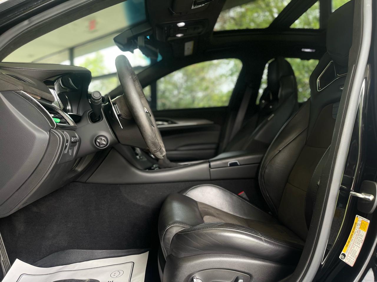 Cadillac CTS-V Base 2019