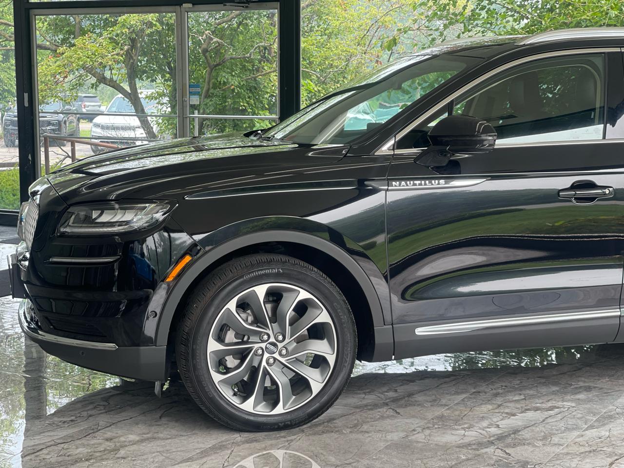 Lincoln Nautilus Reserve AWD 2023