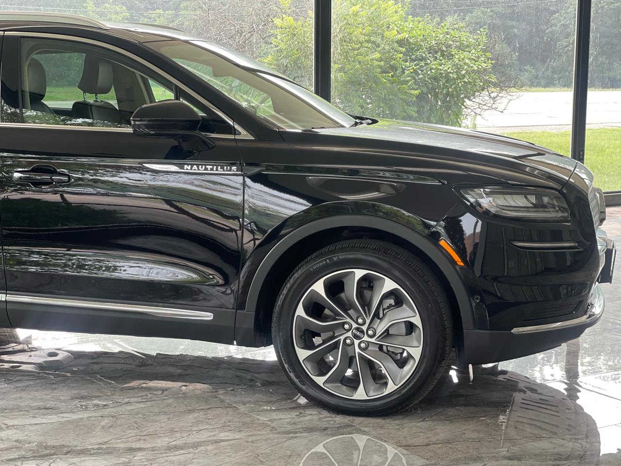 Lincoln Nautilus Reserve AWD 2023