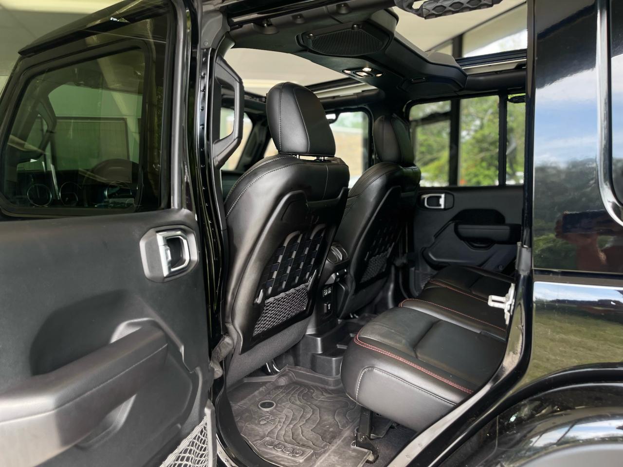 Jeep Wrangler Unlimited Sahara 2020