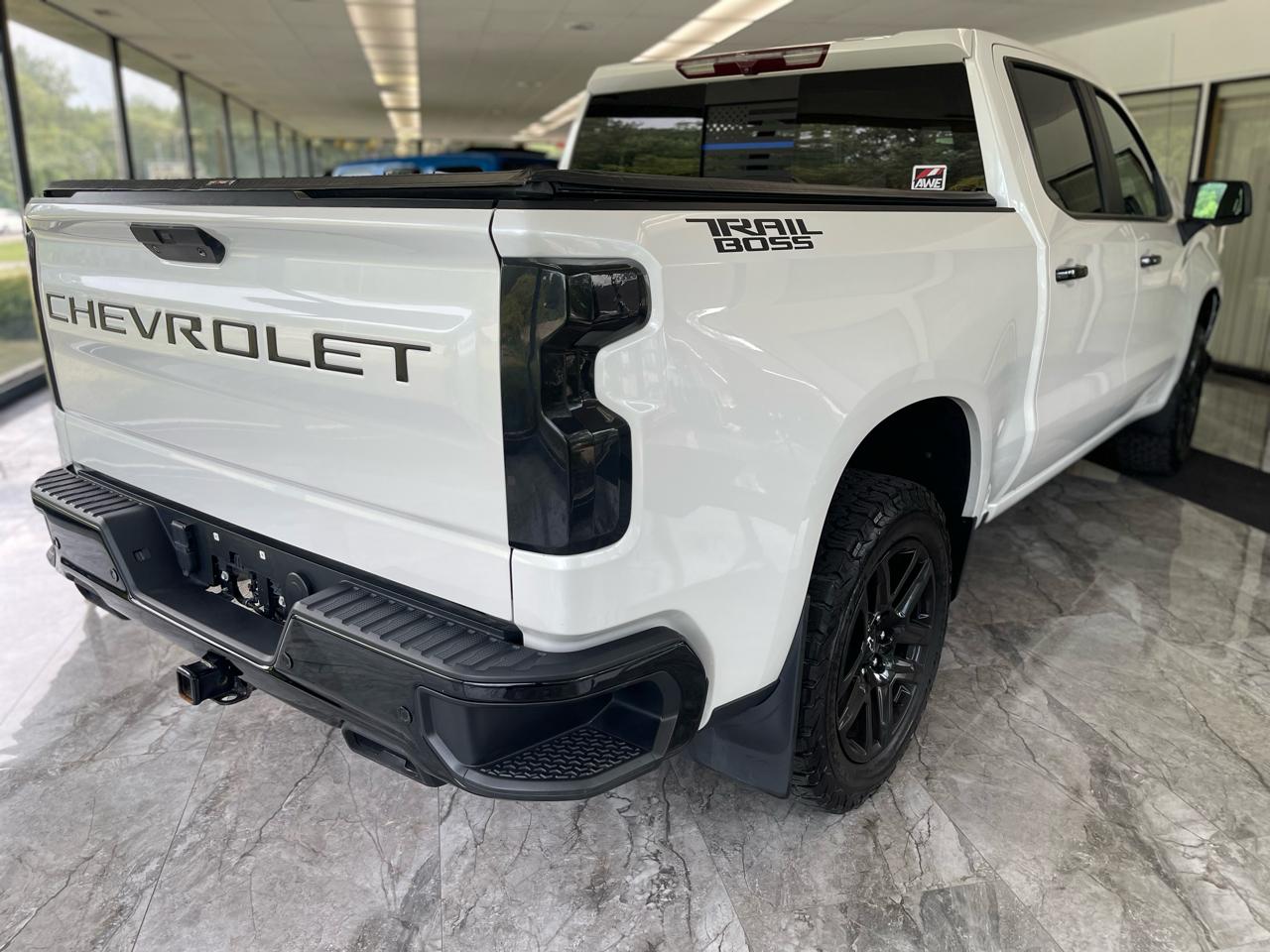 Chevrolet Silverado 1500 Limited LT Trail Boss Crew Cab Long Box 4WD 2022