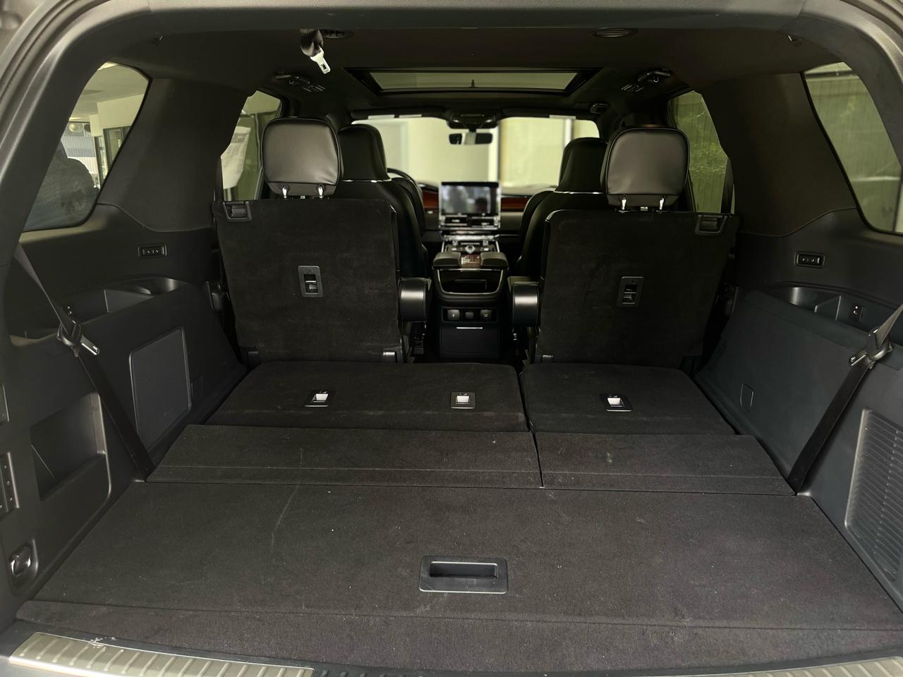 Lincoln Navigator Reserve 2024