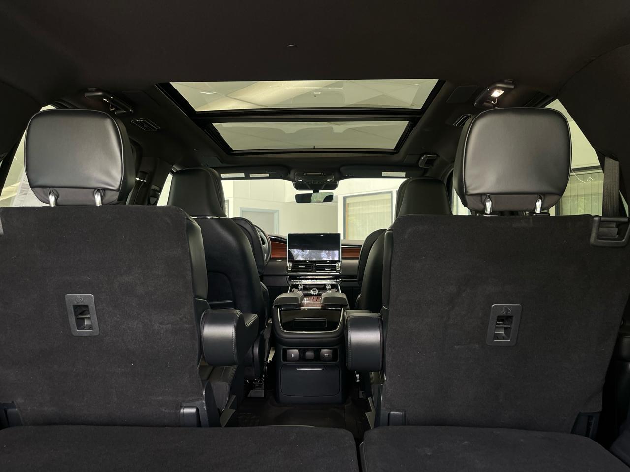 Lincoln Navigator Reserve 2024