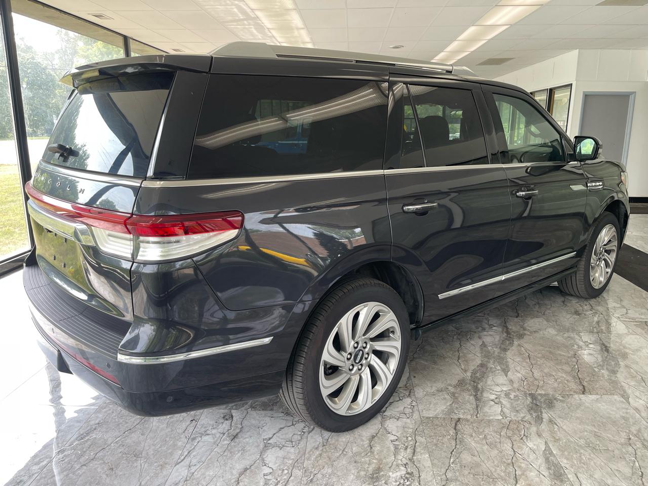 Lincoln Navigator Reserve 2024