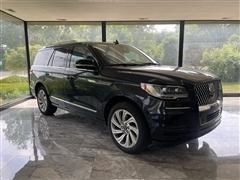 2024 Lincoln Navigator 