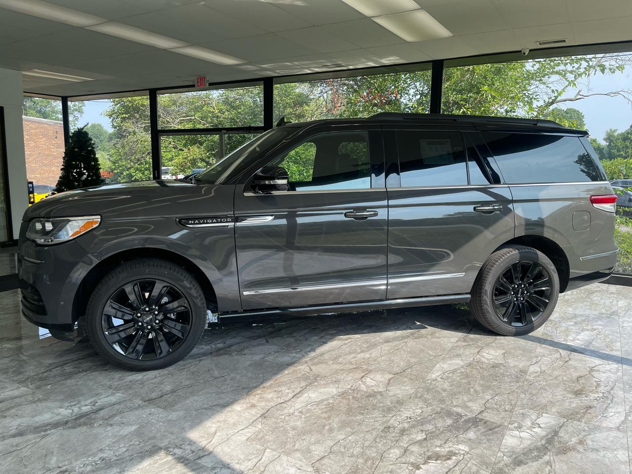 Lincoln Navigator Black Label 4WD 2022