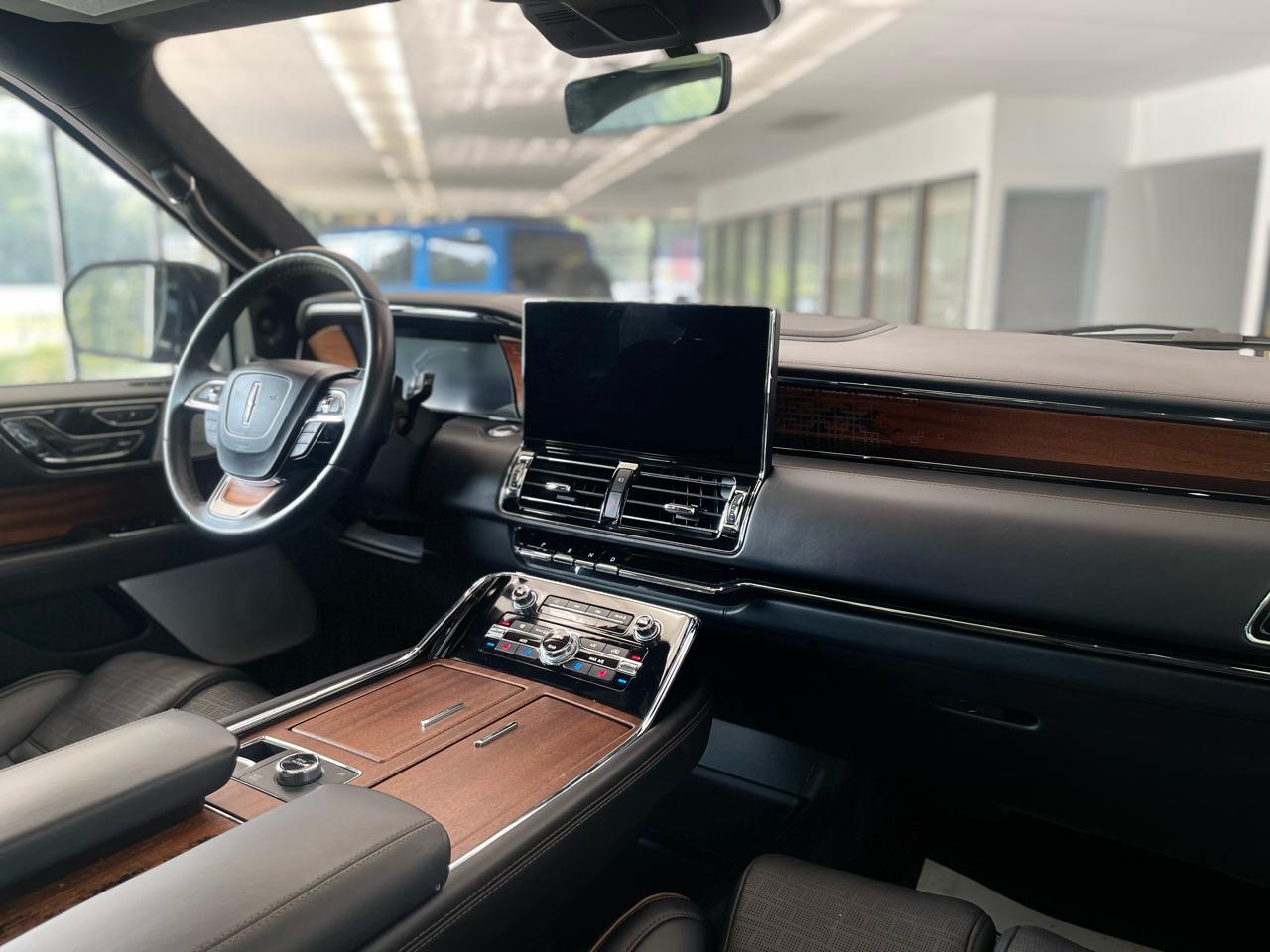 Lincoln Navigator Black Label 4WD 2022