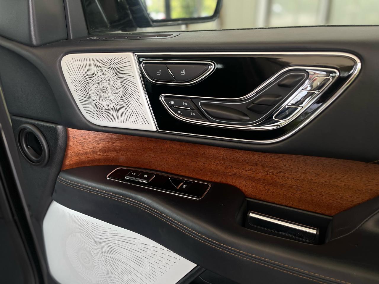 Lincoln Navigator Black Label 4WD 2022