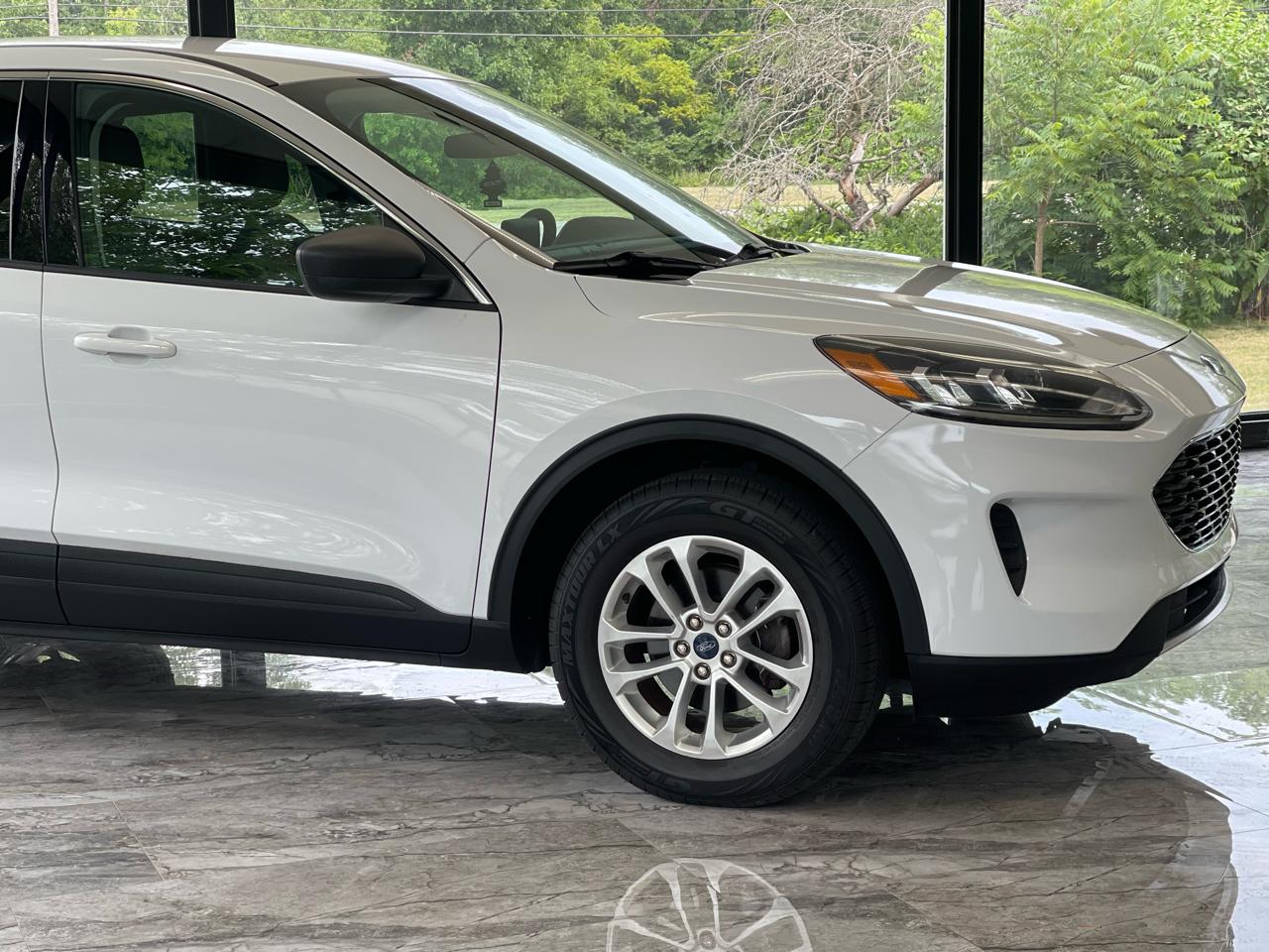 Ford Escape SE AWD 2022