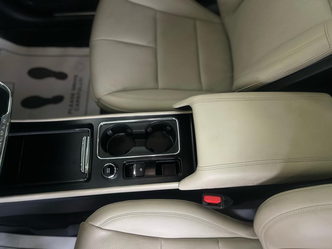 Lincoln Corsair Premiere 2026