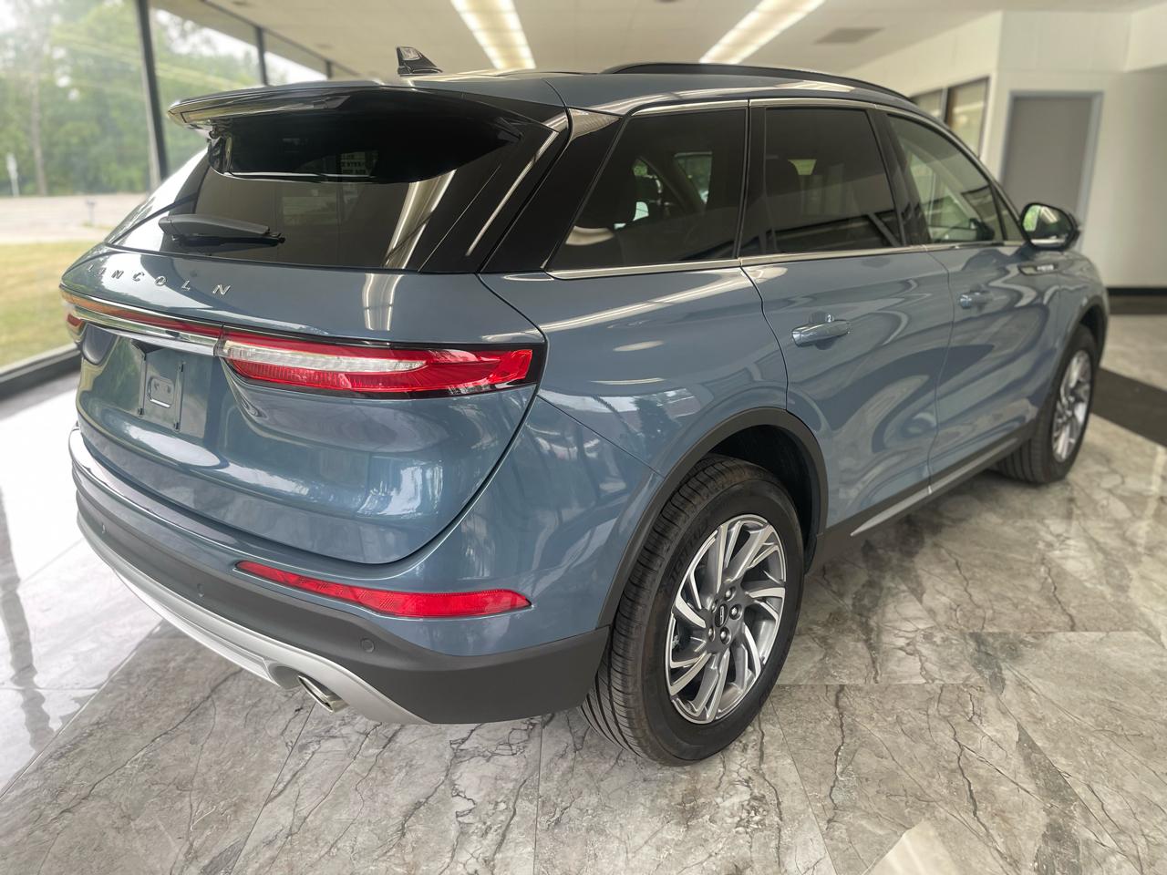 Lincoln Corsair Premiere 2026