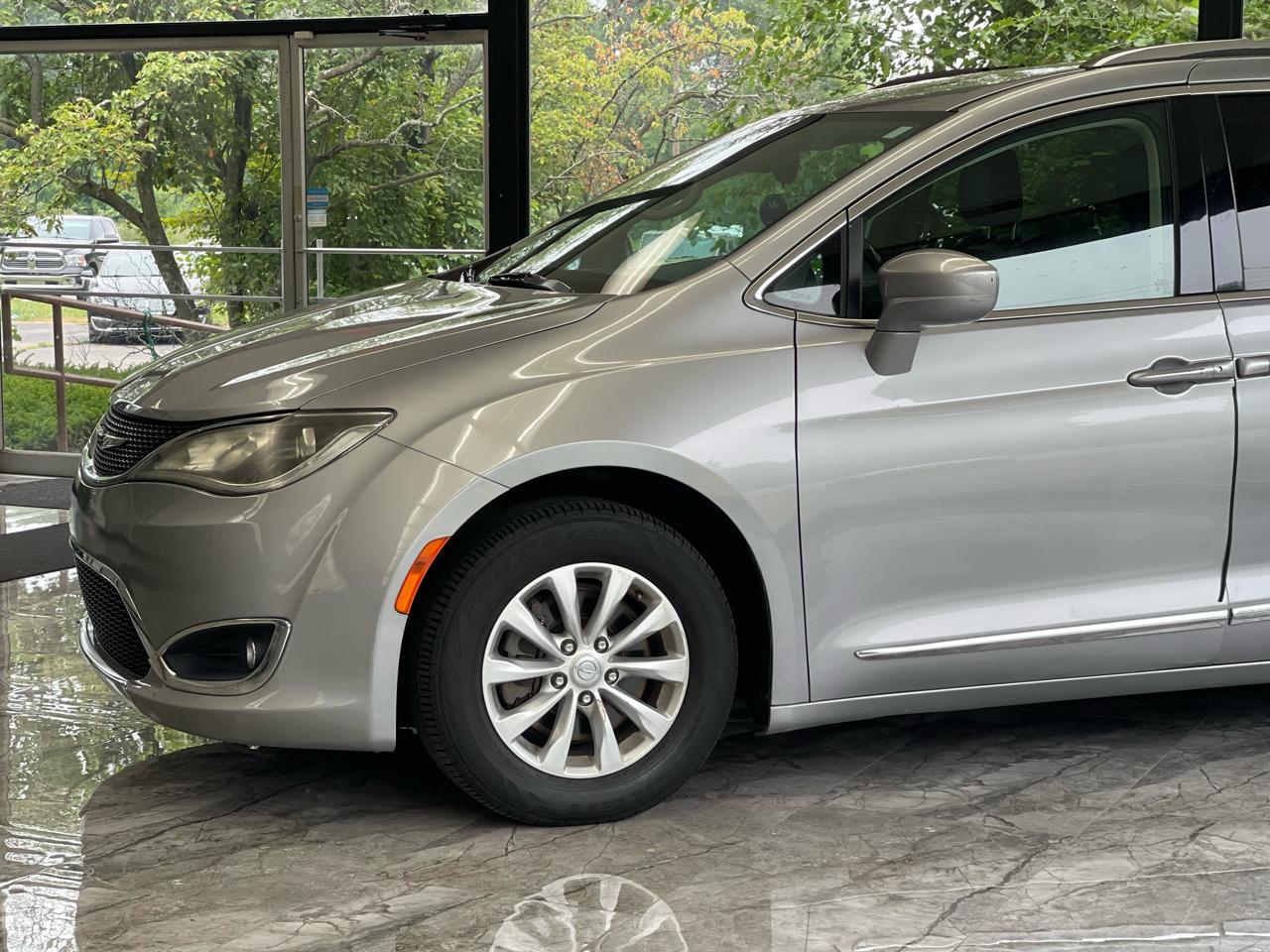 Chrysler Pacifica Touring-L 2018