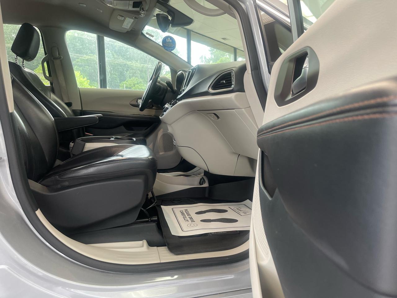 Chrysler Pacifica Touring-L 2018