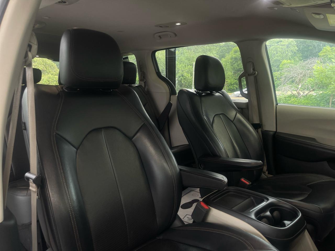 Chrysler Pacifica Touring-L 2018