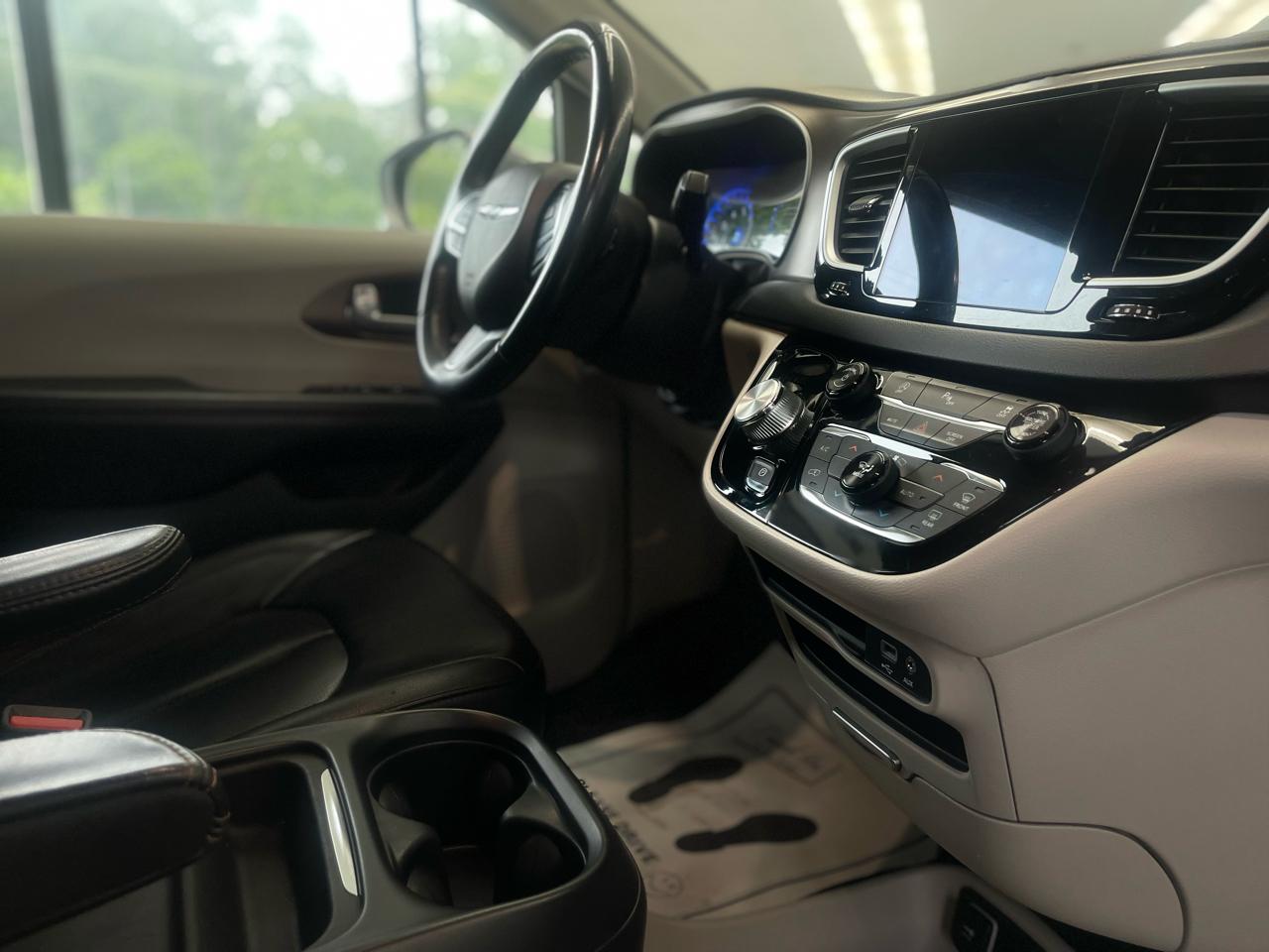 Chrysler Pacifica Touring-L 2018