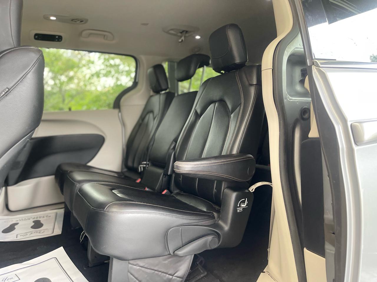 Chrysler Pacifica Touring-L 2018
